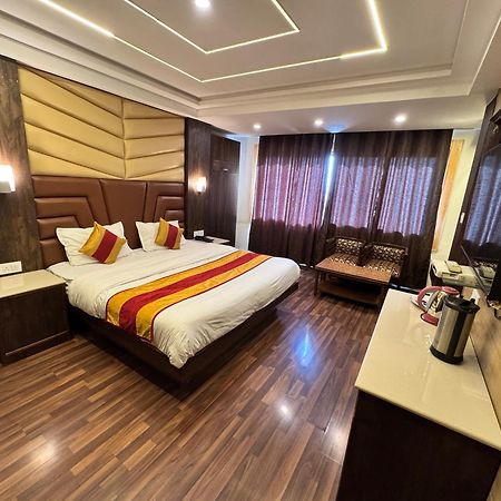 Hotel Victory Since 1979 Shimla Bagian luar foto